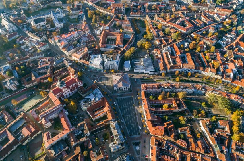  Vilniaus padangėje – dažnesni dronų skrydžiai: renkami duomenys eismo pralaidumui gerinti